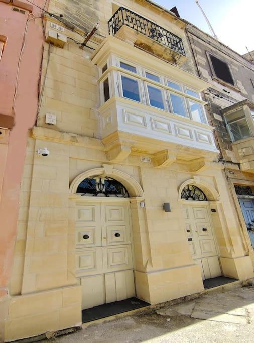 Crew 2 Savynomad Harbour Residences Wow Views Cospicua Exterior photo